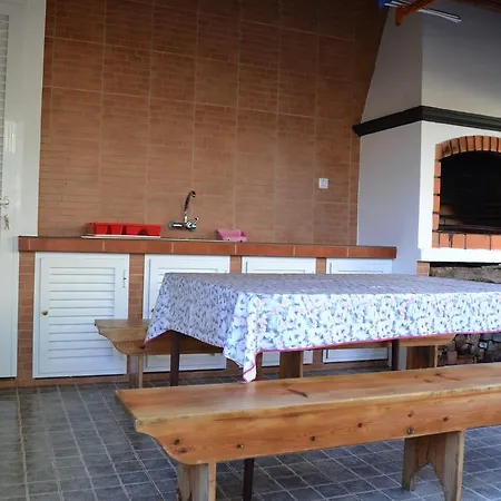 Casa Doce Mar Kır Evi Feteira (Terceira)